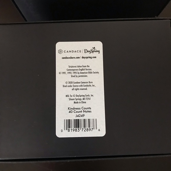 Candace Cameron Bure x Dayspring Kindness Counts 80 count Blank Note Cards NWT - Picture 6 of 9